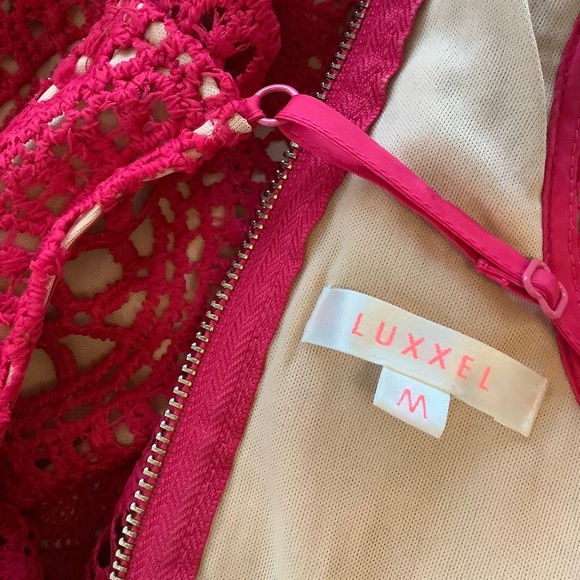 NWOT Luxxell Sexy Crochet Cocktail Dress SMALL 4/6 - Picture 6 of 6